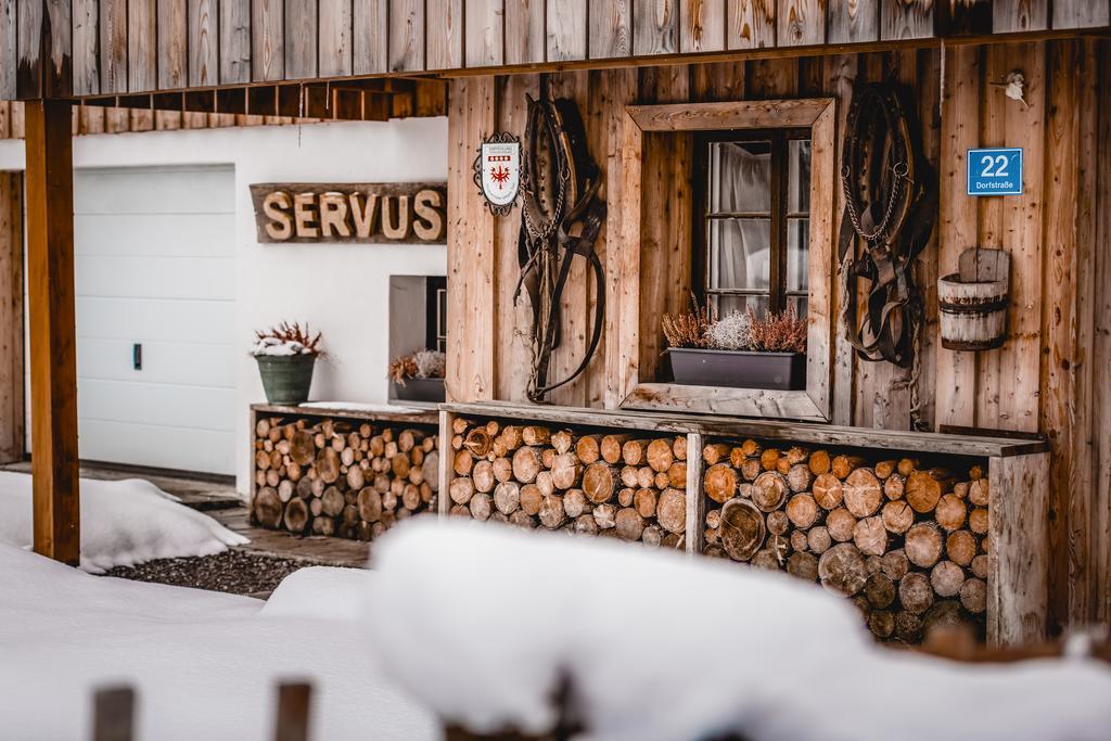 Bauernlodge Alpin Appartements Höfen Esterno foto
