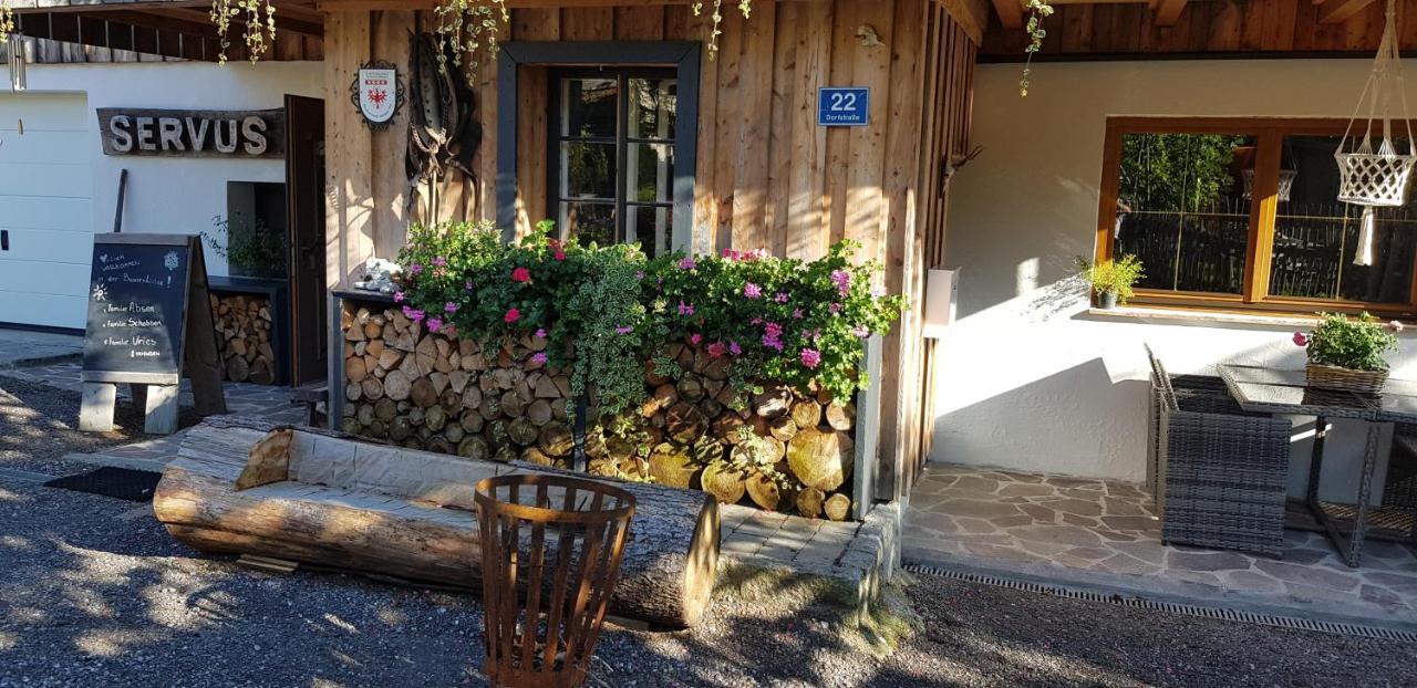 Bauernlodge Alpin Appartements Höfen Esterno foto
